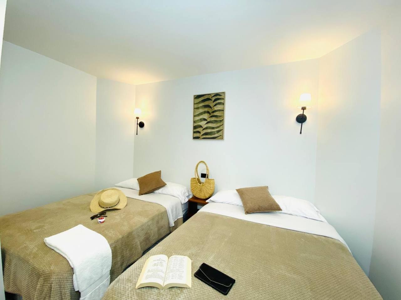Hotel Bombay Banos  Ngoại thất bức ảnh
